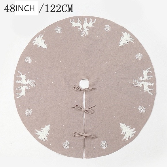 Elegant Beige Christmas Tree Skirt - Picture 3 of 4